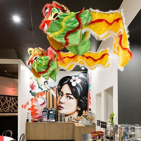 Hotel Jen Brisbane Bagian luar foto