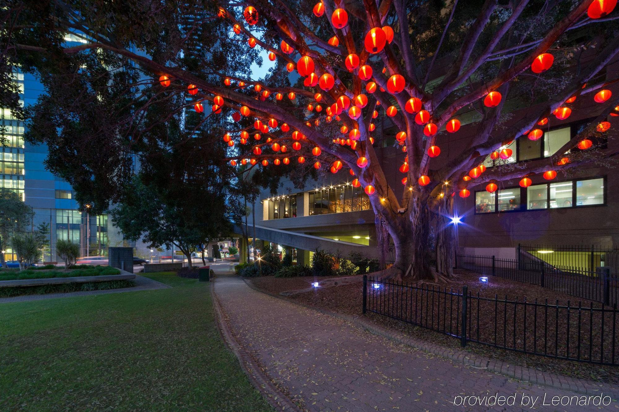 Hotel Jen Brisbane Bagian luar foto