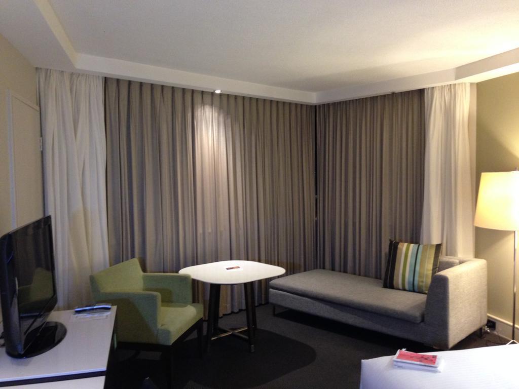 Hotel Jen Brisbane Bagian luar foto