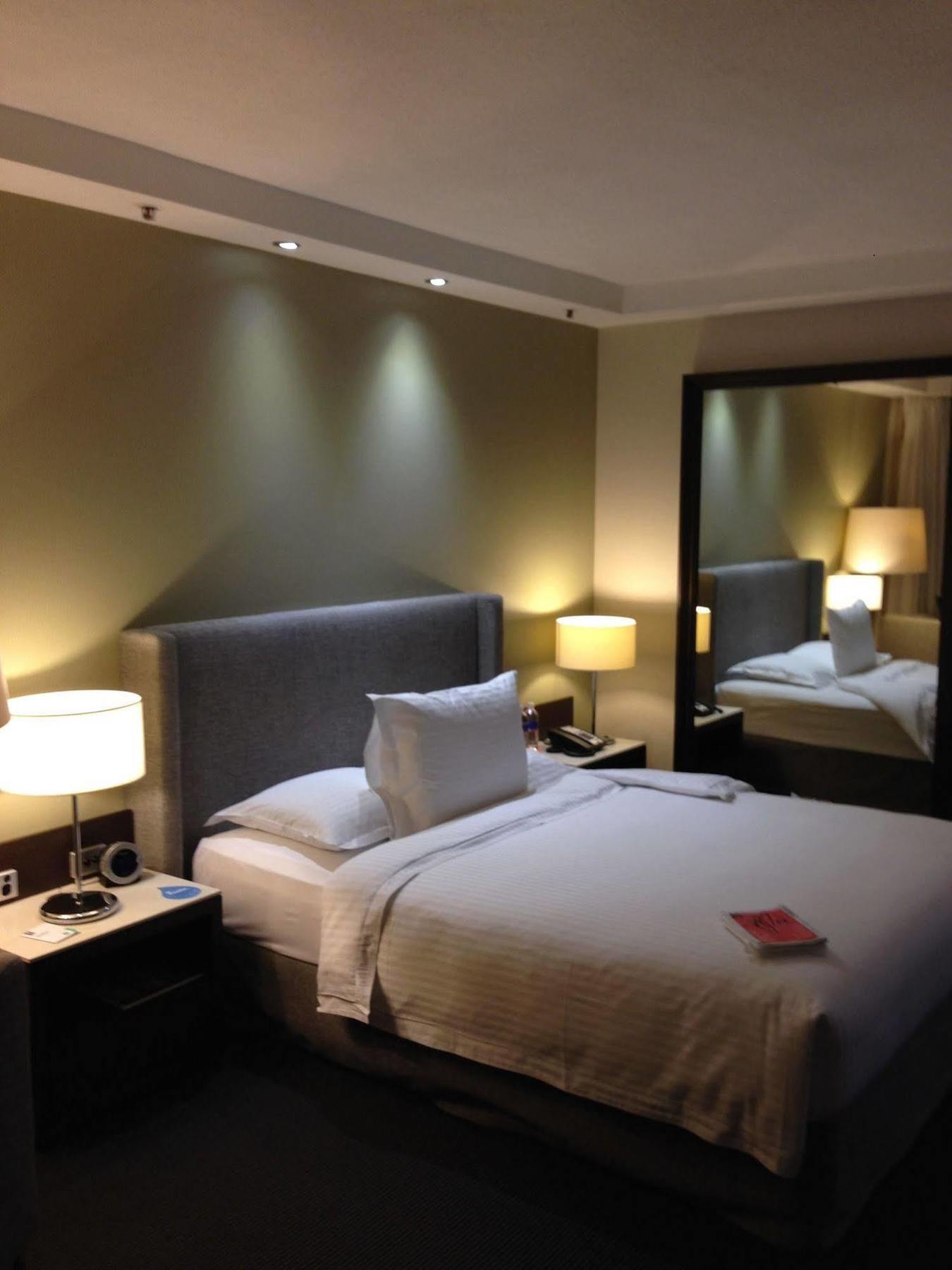 Hotel Jen Brisbane Bagian luar foto