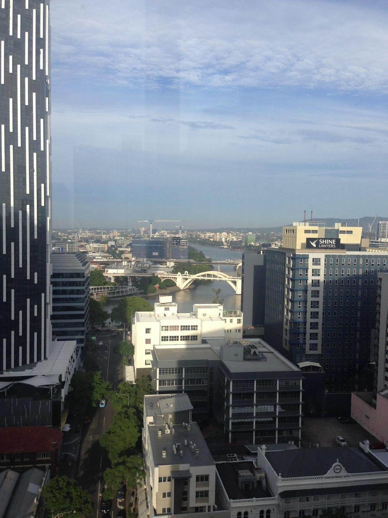 Hotel Jen Brisbane Bagian luar foto
